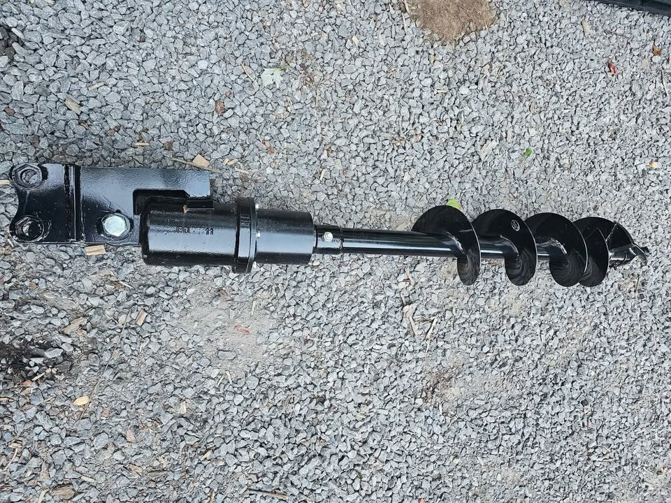 Mini-excavator hydraulic auger with 8